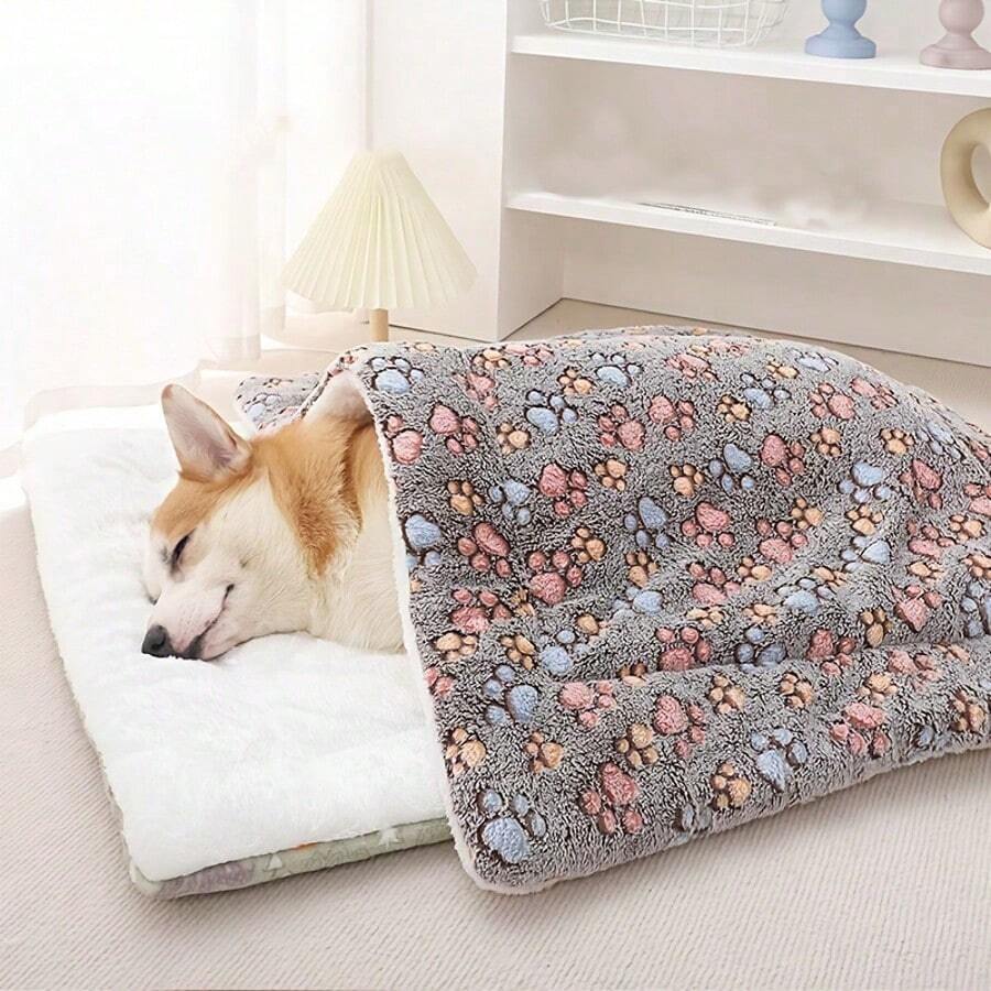 Coffee brown thick and soft pet pad featuring a graphic pattern, suitable for small dogs and cats on floors, sofas, or in crates.