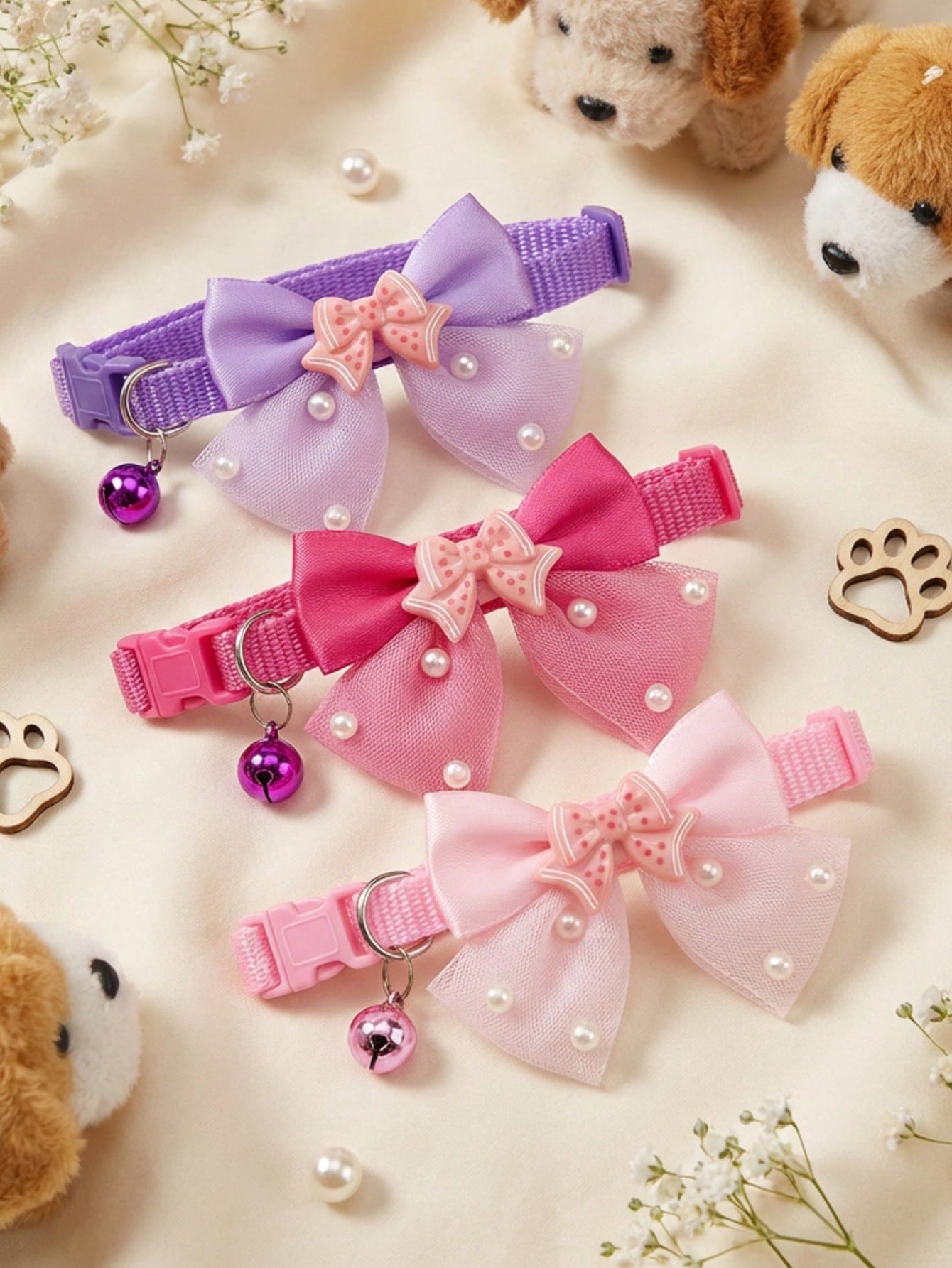 Multicolor polyester pet collar with a shiny bow and bell for cats and dogs
