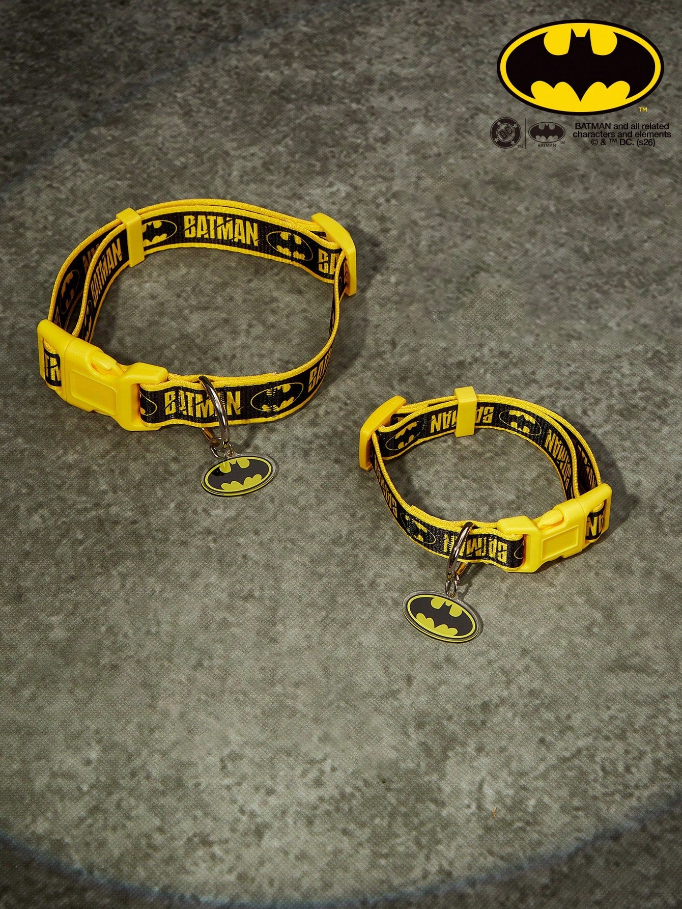 Black polyamide dog collar with Halloween letter print design for dogs