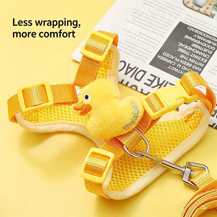 Adjustable nylon pet leash and vest-style harness set with cartoon duck design for cats and small dogs, suitable for outdoor walks or decorative use