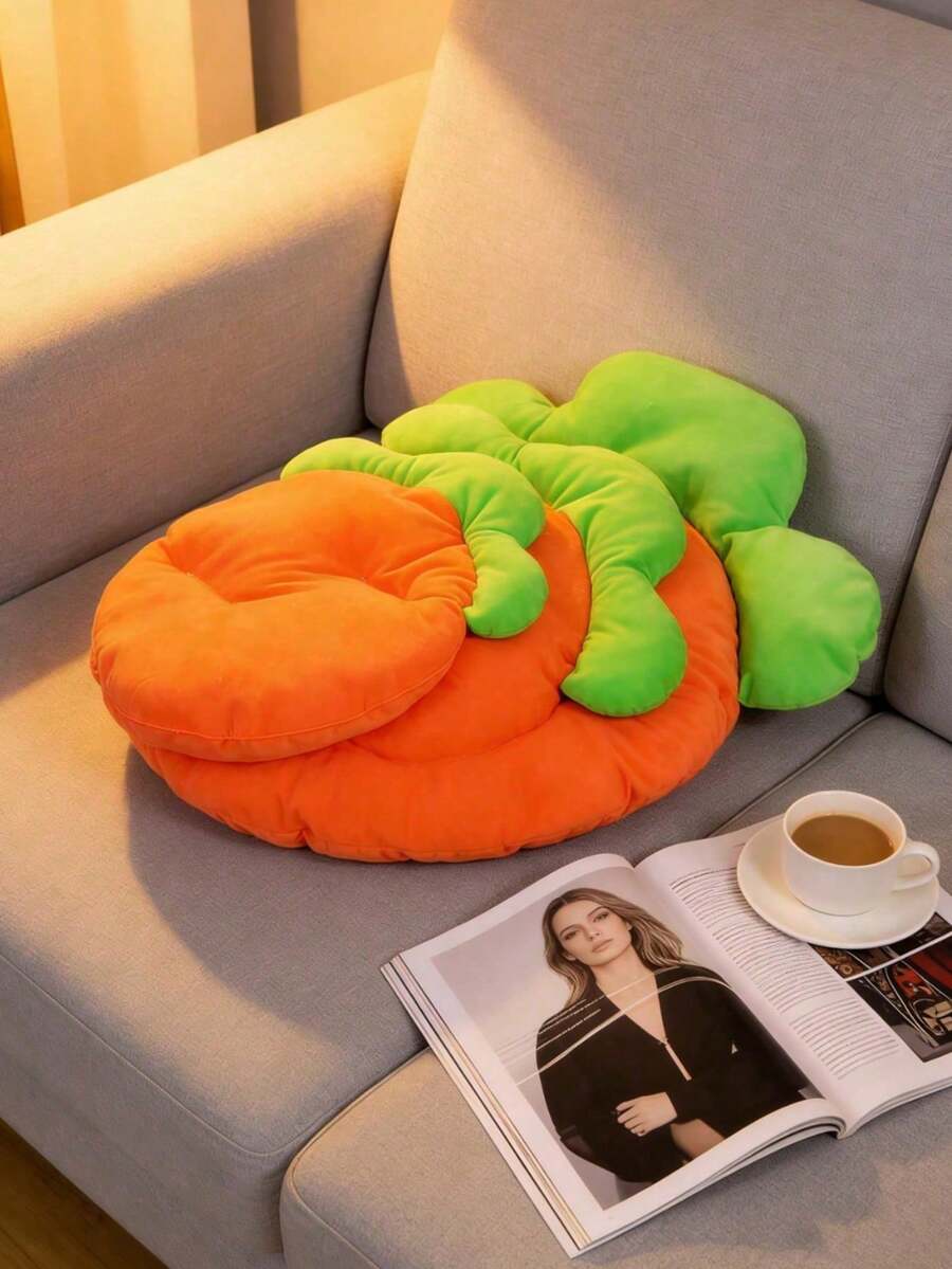 Carrot shaped soft plush pet bed cushion for rabbits and small animals