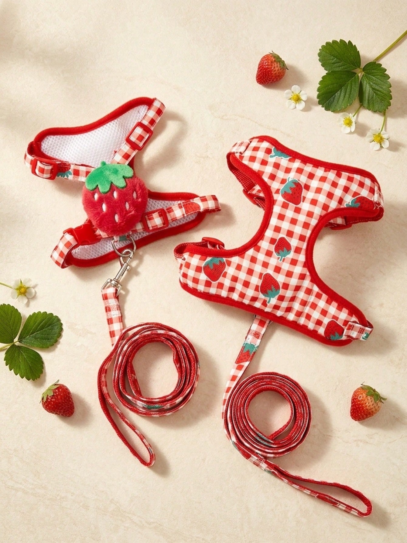 Multicolor strawberry plaid pet harness and leash set for cats and dogs with Christmas pattern print