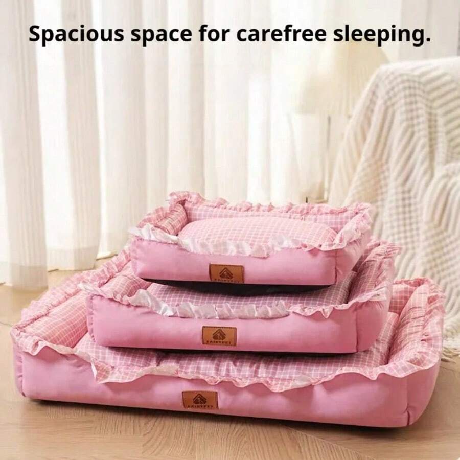 Soft purple plaid colorblock pet sleeping mat cushion for cats and dogs.