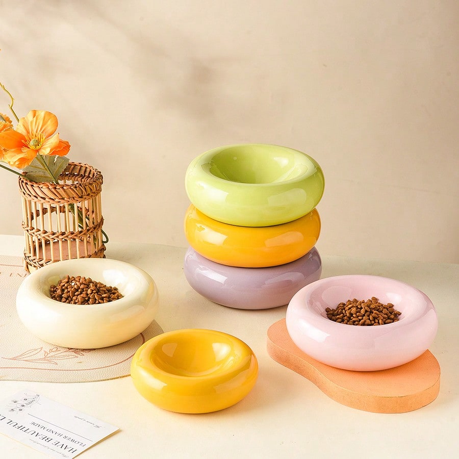 Large-Sized Doughnut-Shaped Ceramic Pet Bowl - Fashionable Snack And Water Bowl. Large-Capacity Non-Tip-Prone Simple Cat Food Bowl - Easy To Clean - Suitable For Small To Medium-Sized Pets - Wide-Edge Spill Prevention Design - Beautiful Pet Food Bowl