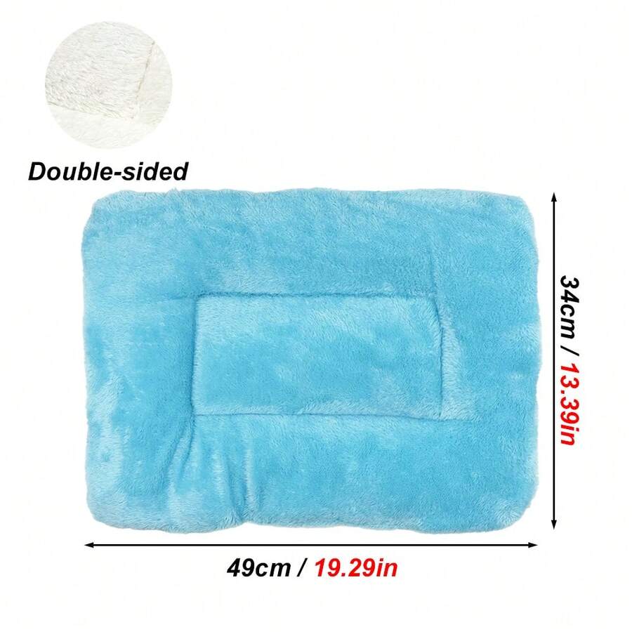Multicolor soft warm polyester sleeping mat and nest pad for hamsters and small pets.