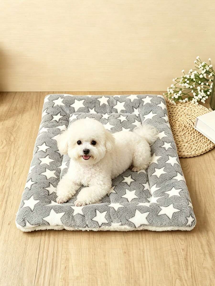 Thickened grey pet bed mat with pink star pattern designed for small and medium cats and dogs