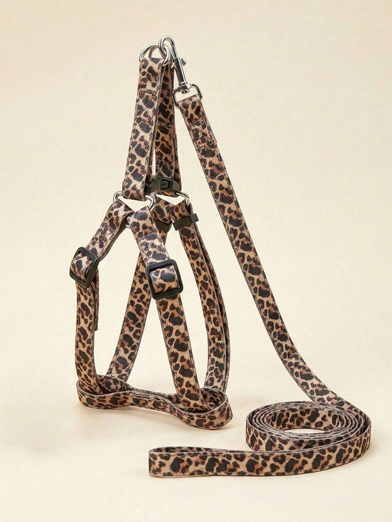Brown leopard print polyester dog harness and leash set with anti-choke design for small cats and dogs during outdoor walks