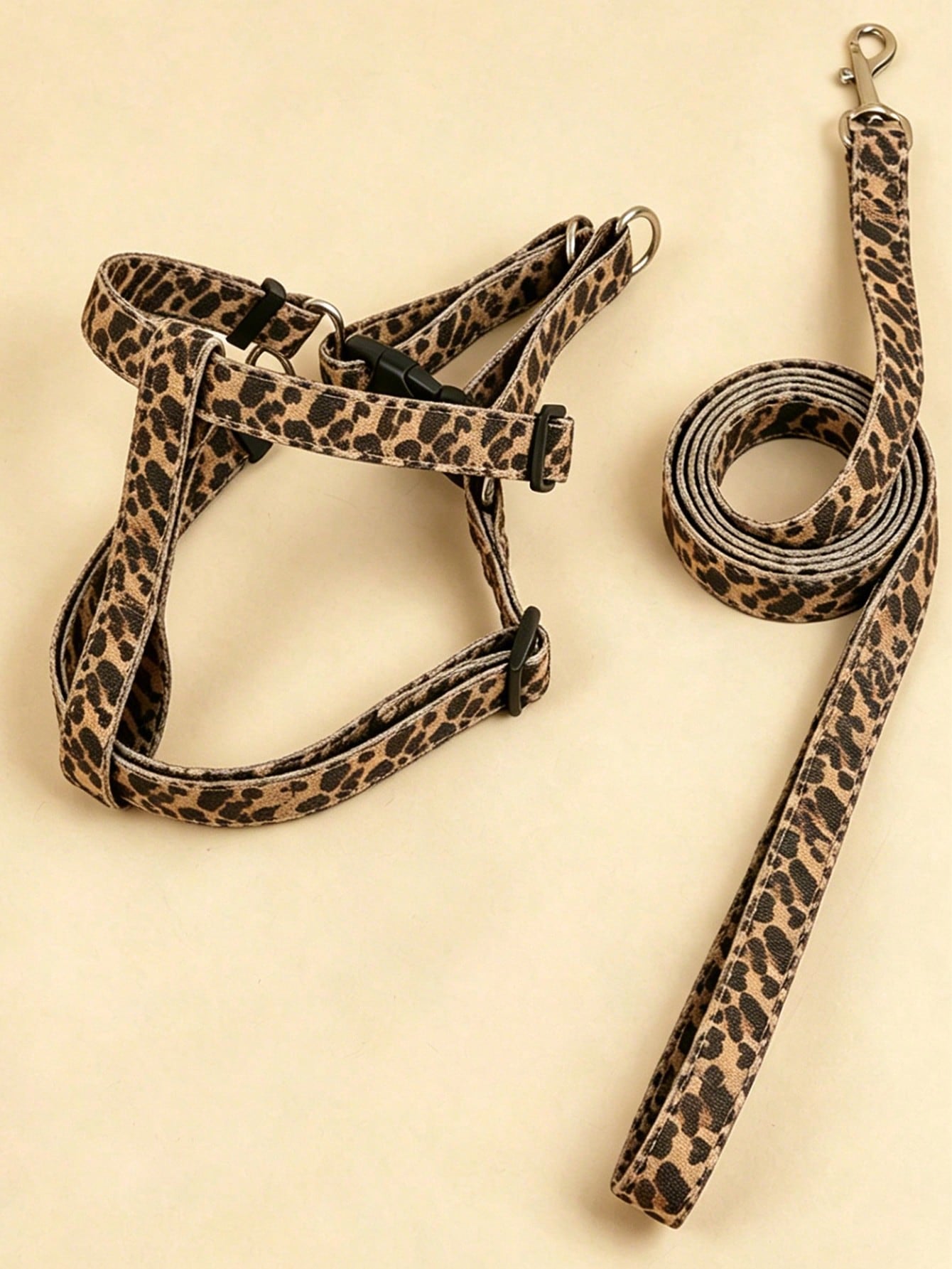 Brown leopard print polyester dog harness and leash set with anti-choke design for small cats and dogs during outdoor walks