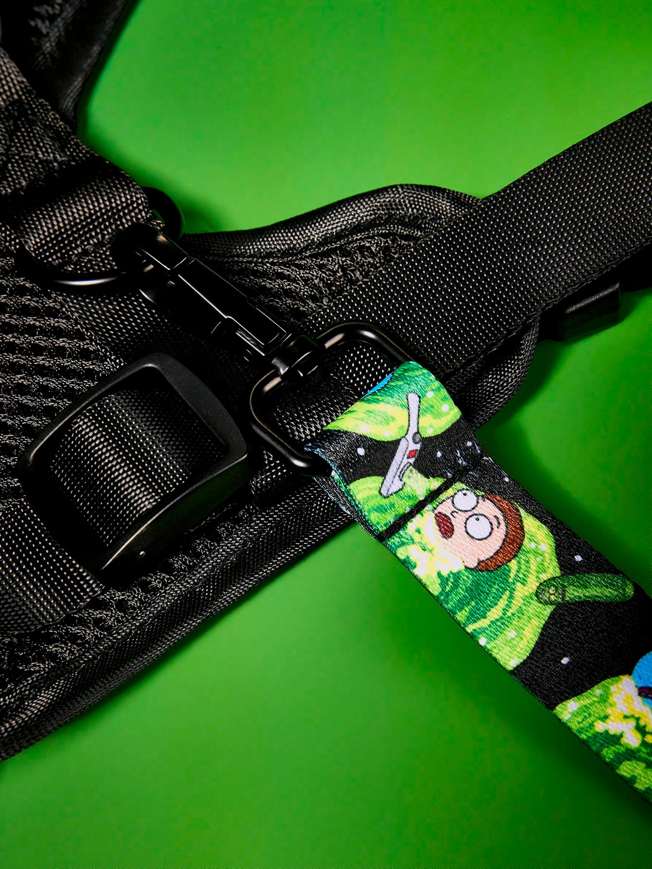 Multicolor cartoon pattern pet collar and leash set with adjustable polyester straps and portable storage bag for cats and dogs