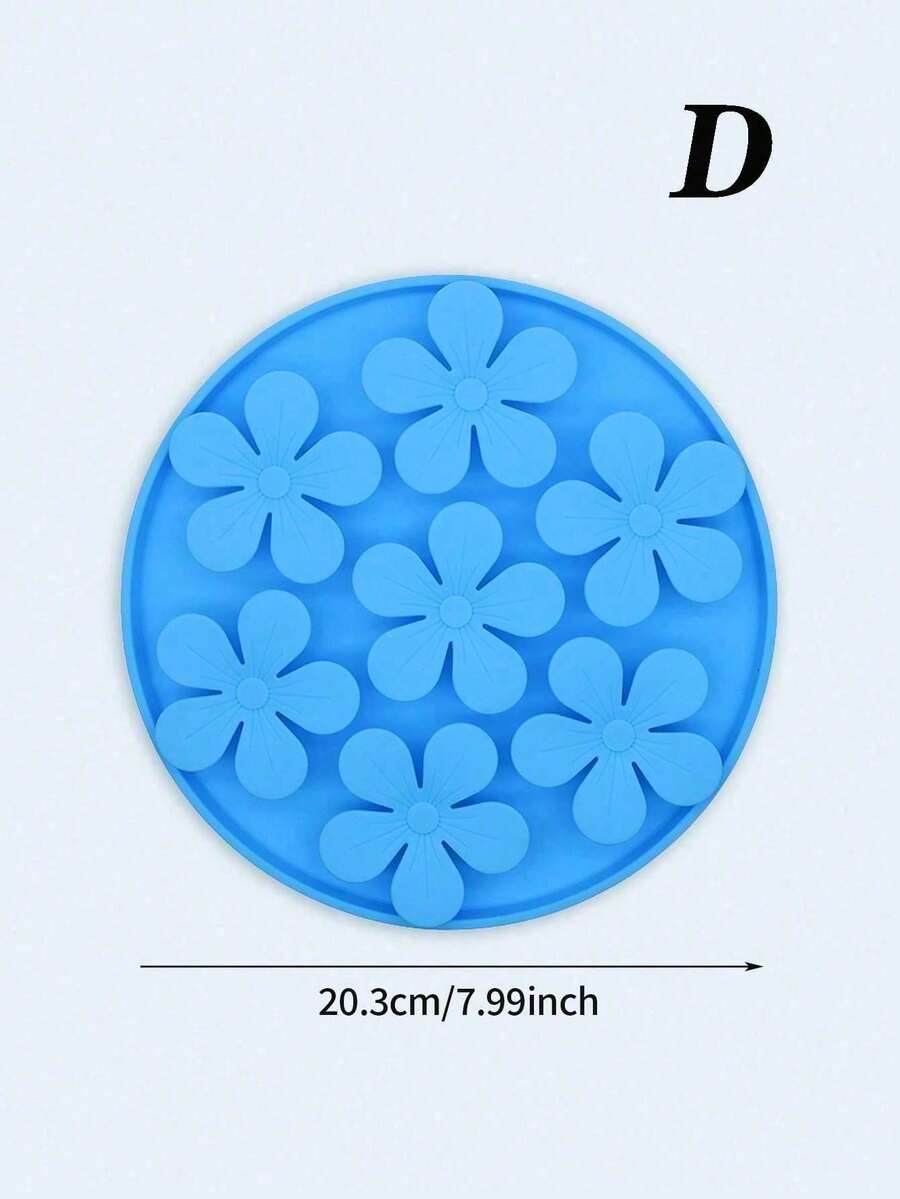 Multicolor silicone pet lick plate with suction cup design and animal plant patterns for dogs and cats