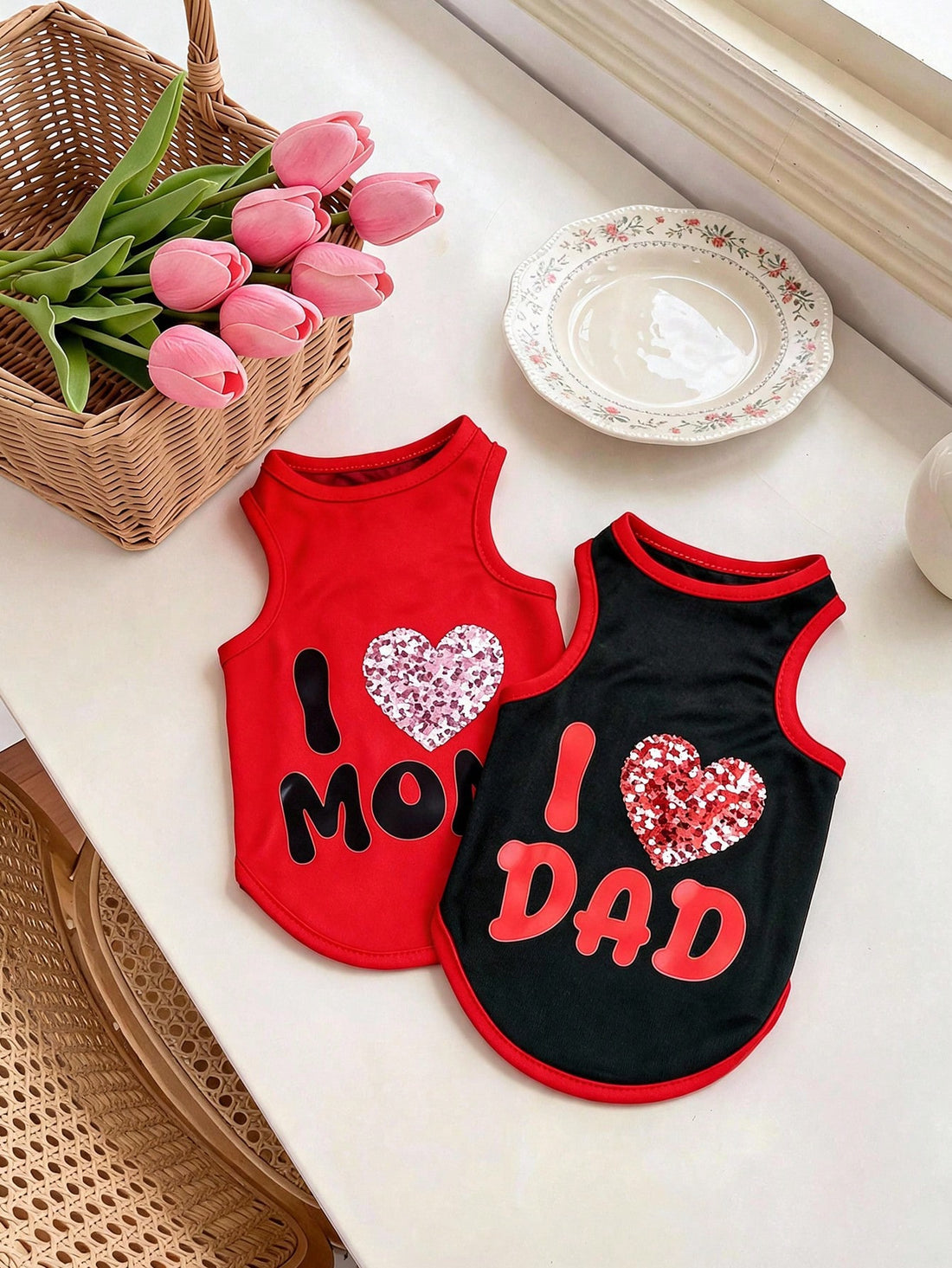 2pcs I Love DAD And I Love MOM Heart-Shaped Printed Pet Dog/Cat Vest, Suitable For Pet Dogs And Cats, Fashionable Design For Valentine's Day