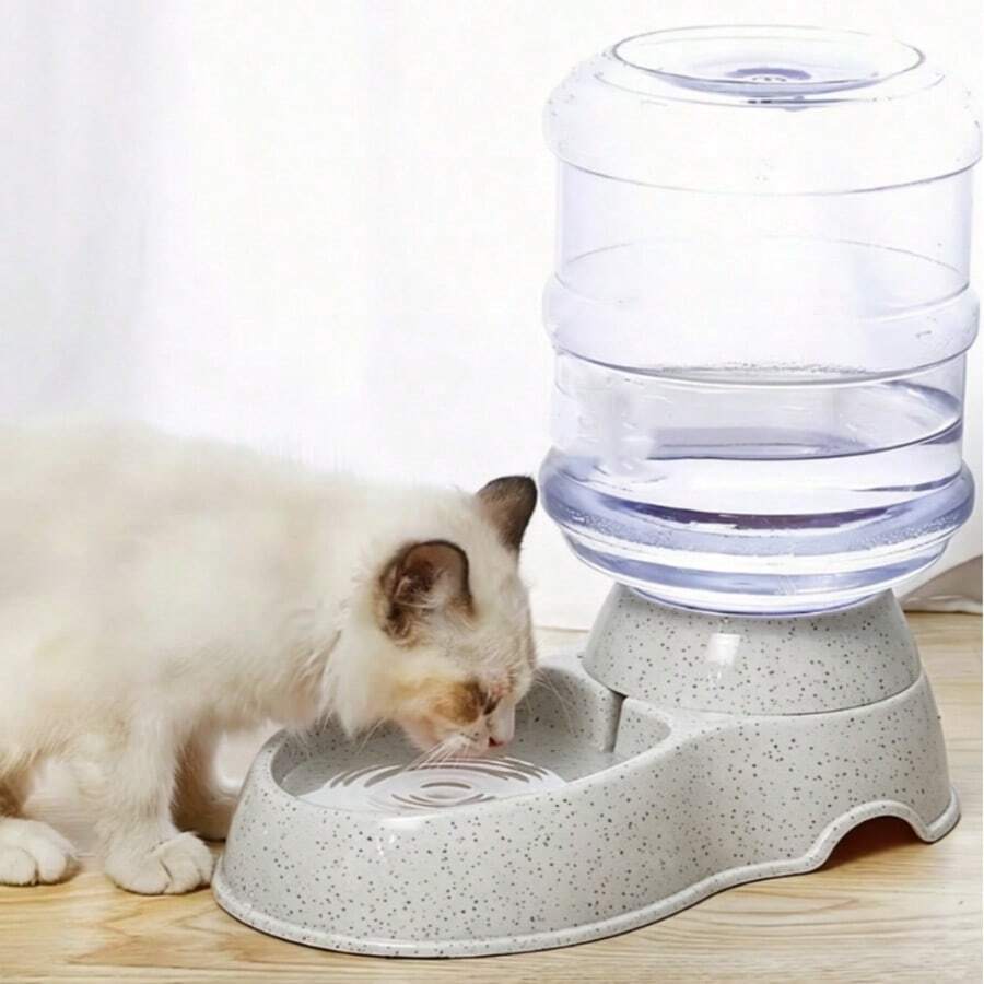 3.8L automatic pet feeder and leak-proof water dispenser designed for cats and dogs.