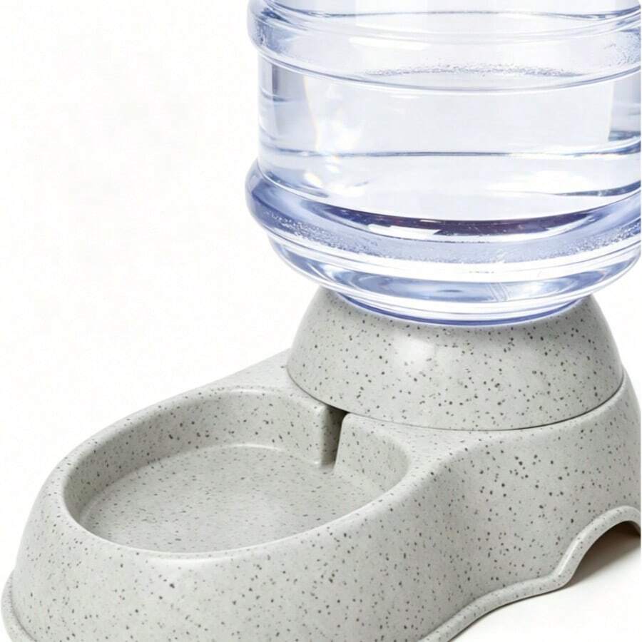 3.8L automatic pet feeder and leak-proof water dispenser designed for cats and dogs.
