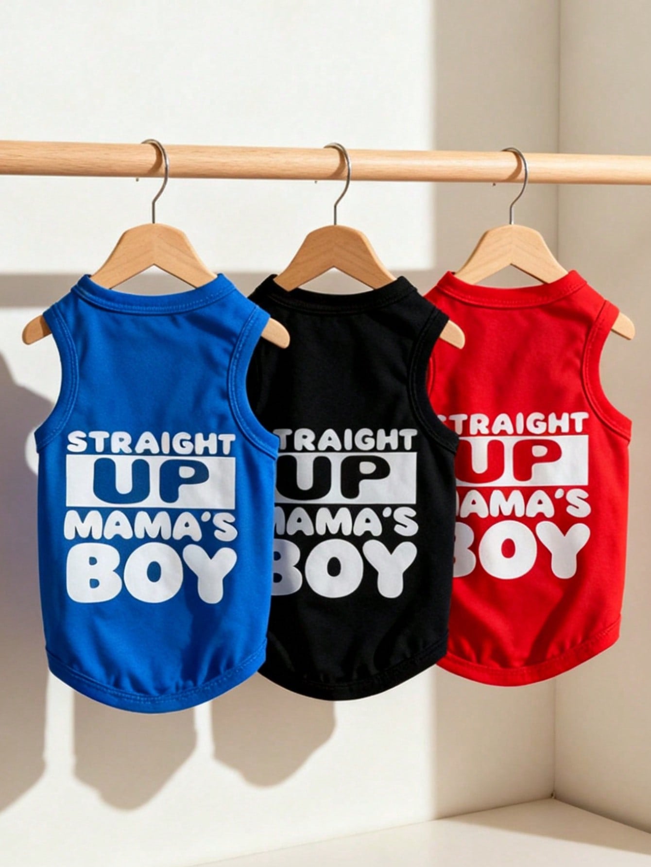 1pc "Mama's Boy" Slogan Graphic Pet Vest, Flea Repellent, Anti-Shedding, Insulation, Breathable For Small/Medium Dogs & Cats, Indoor/Outdoor Use