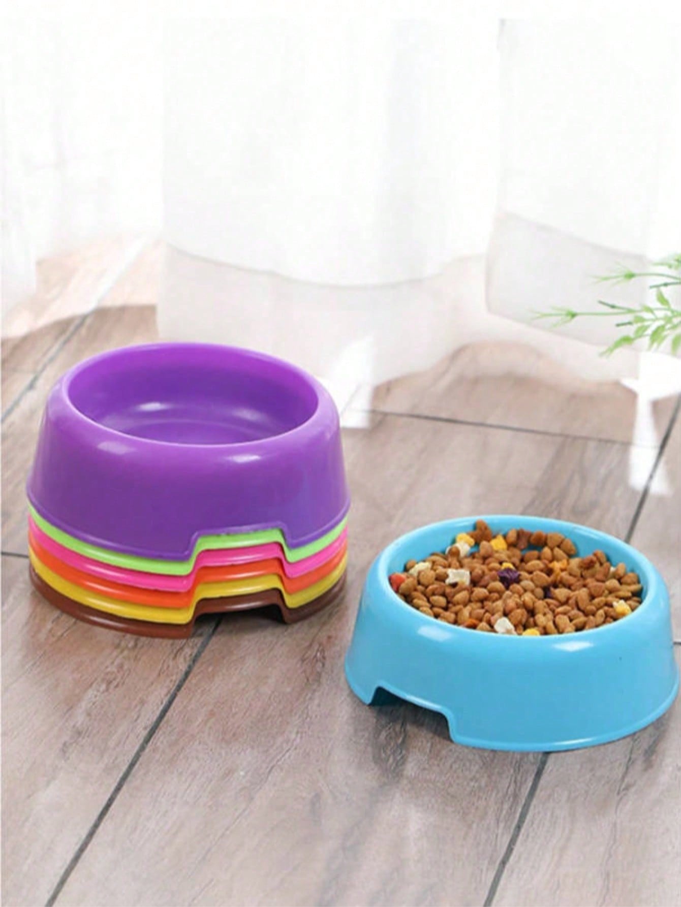 Set of 4 multicolor 300ml plastic pet feeding bowls for cats and dogs