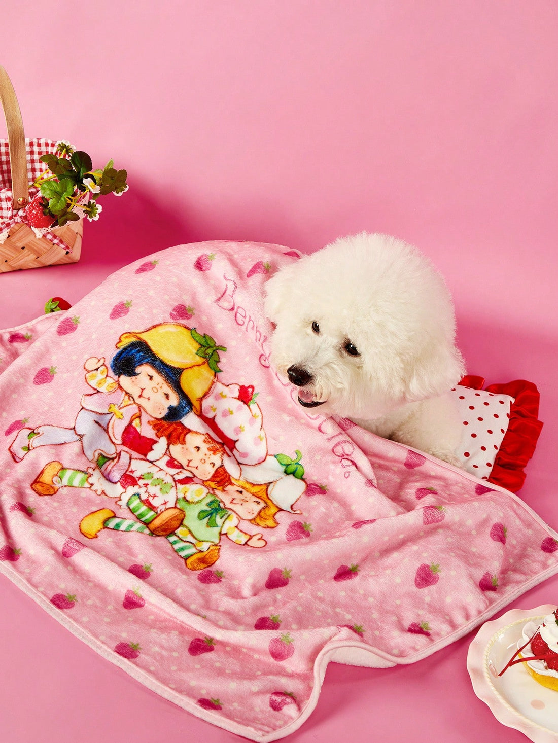 X 1 Piece Cute Three Little Girls Funny Strawberry Polka Dot Printed Blanket Warm And Absorbent Coral Fleece Pet Blanket