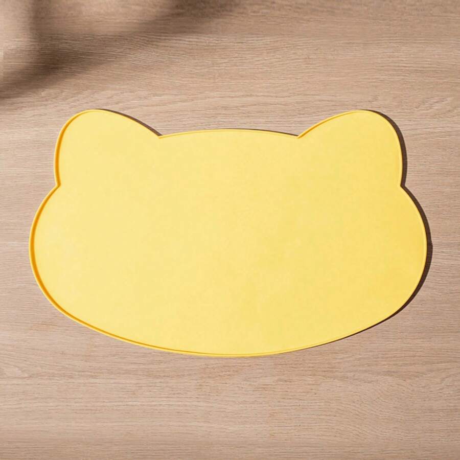 Multicolor waterproof silicone pet feeding mat designed for cats and dogs, featuring a plain non-slip surface to prevent food and water spills.