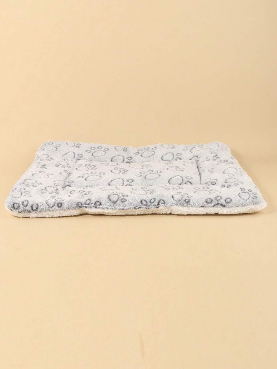 Thickened grey pet bed mat with pink star pattern designed for small and medium cats and dogs