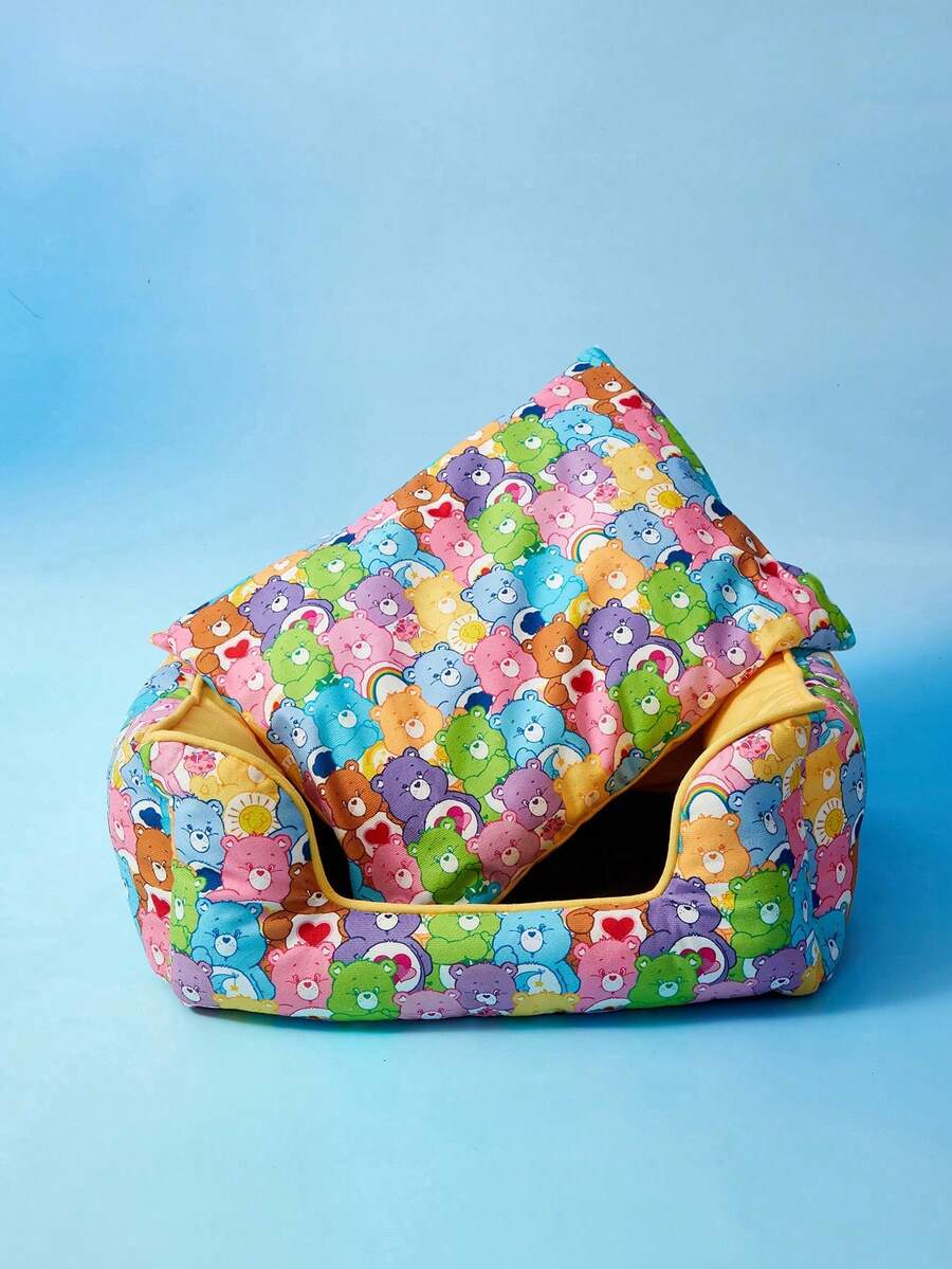 Multicolor pet bed mat with big eyes girl cartoon pattern for cats and dogs featuring a non-slip bottom and washable fabric cover.